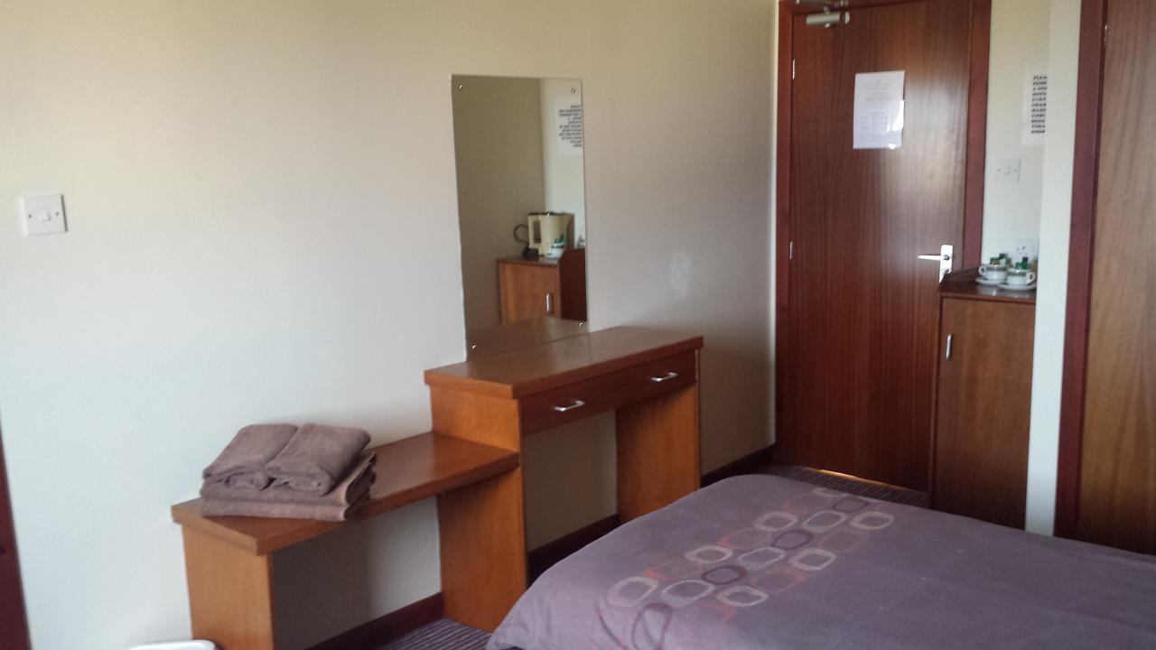 The Station Hotel Hopeman Room photo